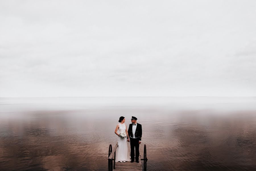 Wedding photographer Maria Kiraly (kiraly). Photo of 1 October 2019