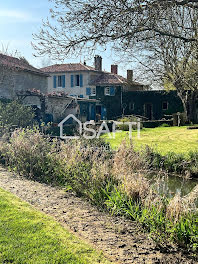 maison à Chantonnay (85)