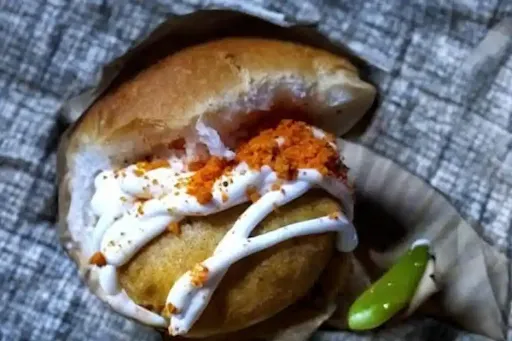 Indo Italia Vada Pav