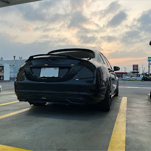 Cクラス セダン W205