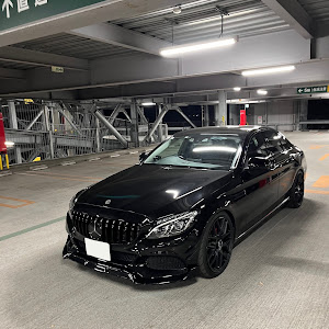 Cクラス セダン W205