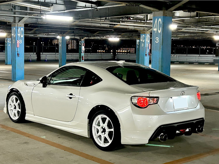 86の車が好きな人と繋がりたい・86BRZオーナーさんと繋がりたい・日本ツラ百選に関するカスタム事例の投稿画像2枚目
