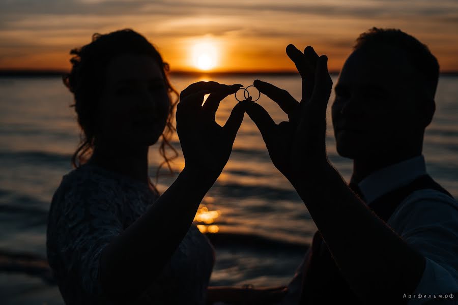 Fotograful de nuntă Taisiya Medvedeva (sonrisa73). Fotografia din 19 mai 2022