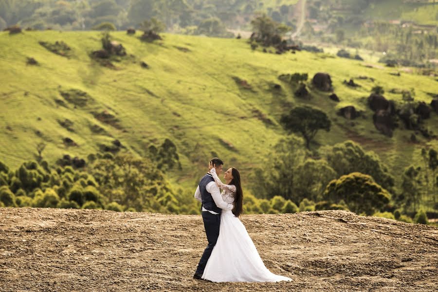 Fotografo di matrimoni Paulo Martins (padufoto). Foto del 19 marzo 2018