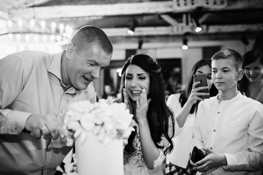 Wedding photographer Nastya Anikanova (takepic). Photo of 4 June 2017