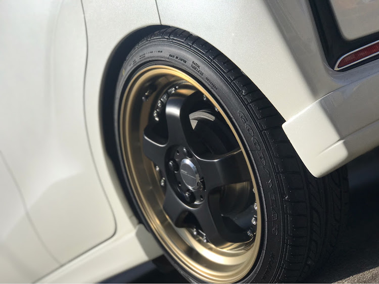 ムーカスさんが投稿した軽自動車乗りさんと繋がりたい・ムーヴカスタム・DIYチャレンジ・週末が待ち遠しい・LA150S後期に関するカスタム事例の投稿画像1枚目