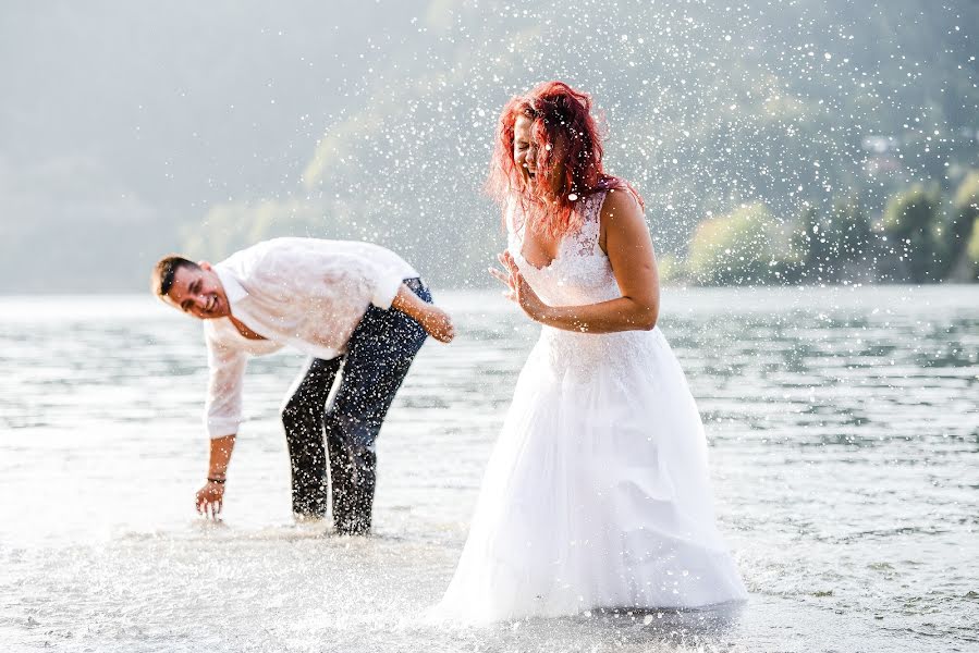 Fotógrafo de casamento Flaviu Almasan (flaviualmasan). Foto de 20 de outubro 2018