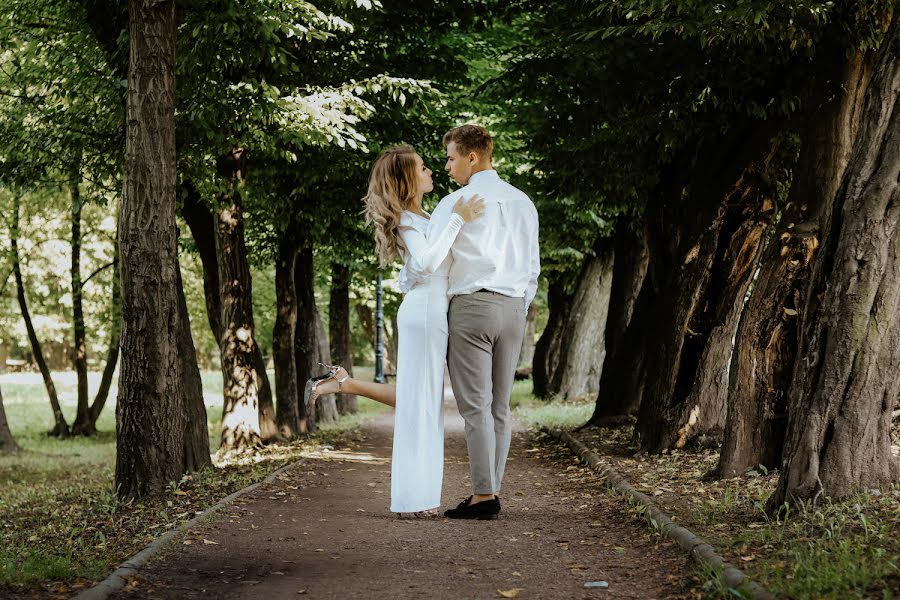 Jurufoto perkahwinan Paulina Cieślik (paulinacieslik). Foto pada 25 Februari 2020