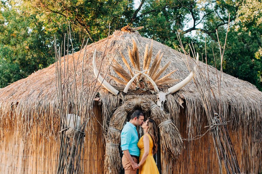 Wedding photographer Serenay Lökçetin (serenaylokcet). Photo of 19 June 2020