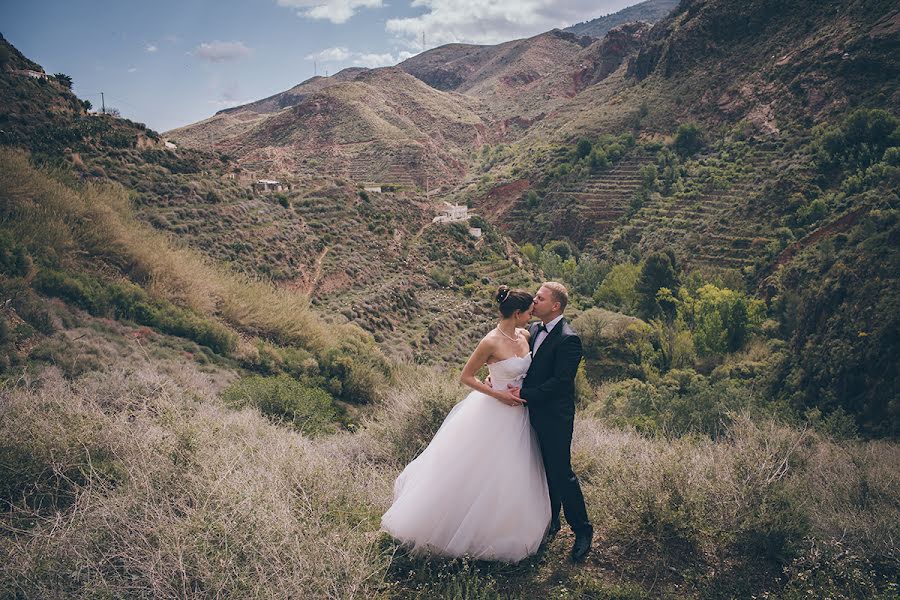 Fotografo di matrimoni Valeriy Senkin (senkine). Foto del 8 giugno 2015