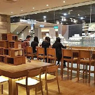 Cafe & Meal MUJI