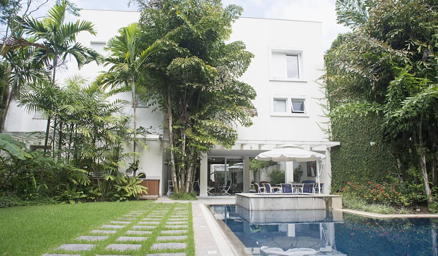 House with pool and garden Rio de Janeiro