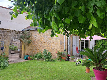 maison à Montignac (24)