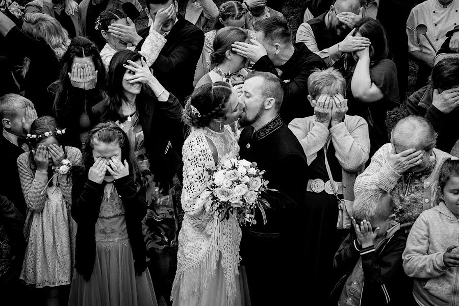 Fotógrafo de bodas József Márk Losonczi (losonczi). Foto del 1 de marzo 2023