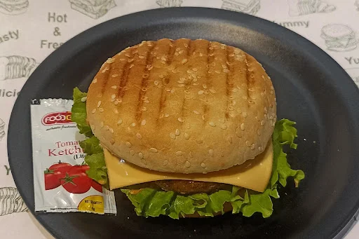 Aloo Tikki With Cheese Burger