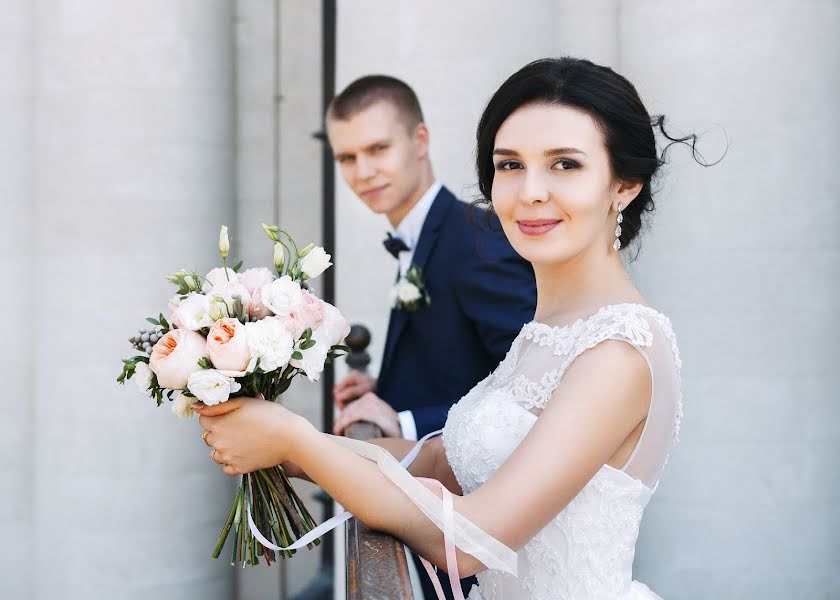 शादी का फोटोग्राफर Elena Strela (arrow)। मार्च 17 2019 का फोटो