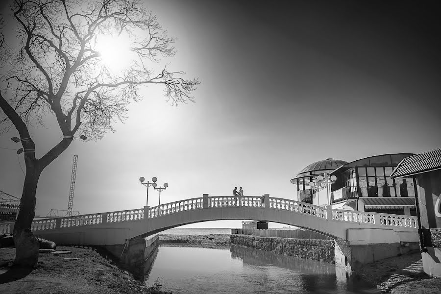 Wedding photographer Kirill Bondarev (bondkir). Photo of 1 March 2016