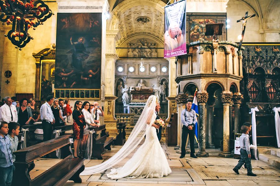 Fotografo di matrimoni Mario Alajbeg (alajbeg). Foto del 8 febbraio 2015