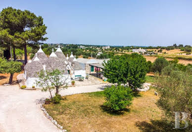 Maison avec piscine 2