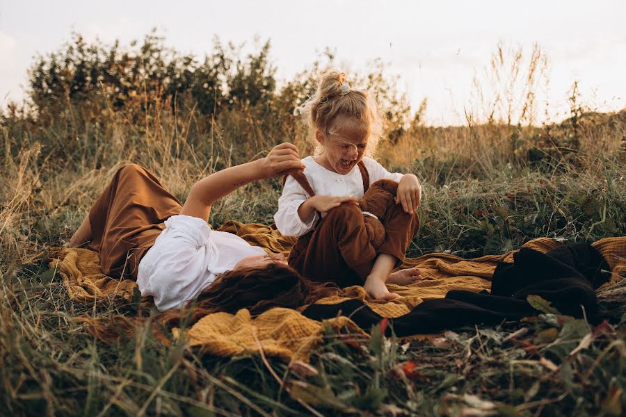 Bröllopsfotograf Elena Sukhova (perishko). Foto av 24 november 2022