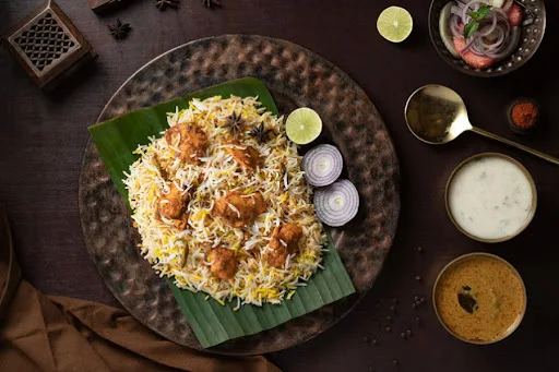 Chicken Dum Hyderabadi Boneless Biryani Bowl (Serves 1)