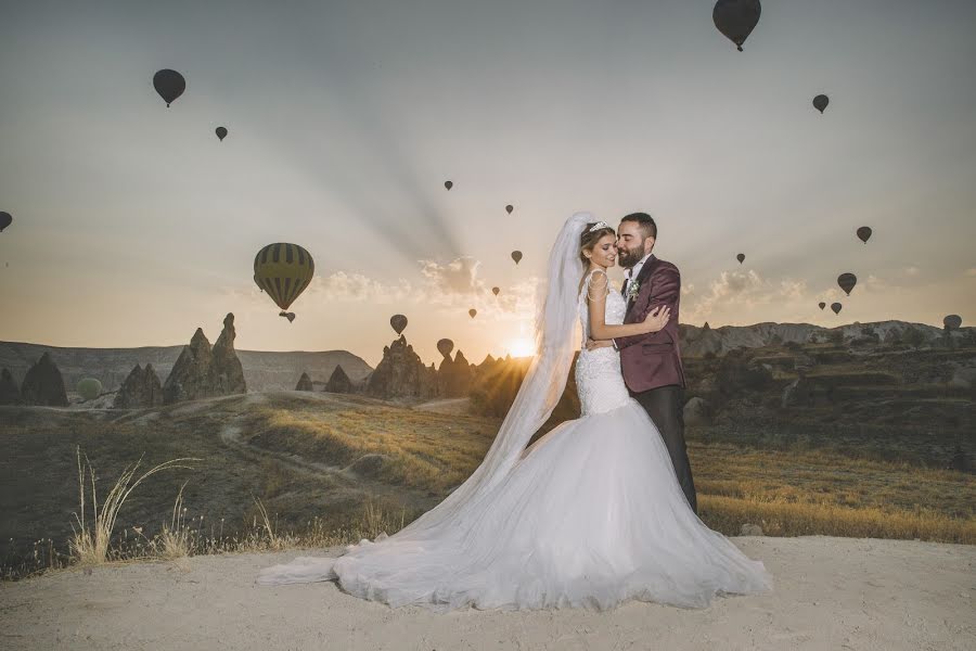 Fotógrafo de casamento Yavuz Altındal (yavuz). Foto de 12 de março 2018