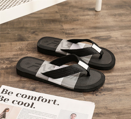 Title 13, Fashion Colorblock Mens Summer Slippers for ul...