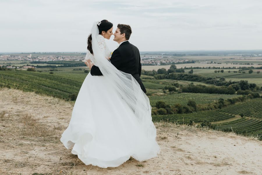 Fotógrafo de casamento Jakub Šikula (kubous). Foto de 19 de outubro 2021