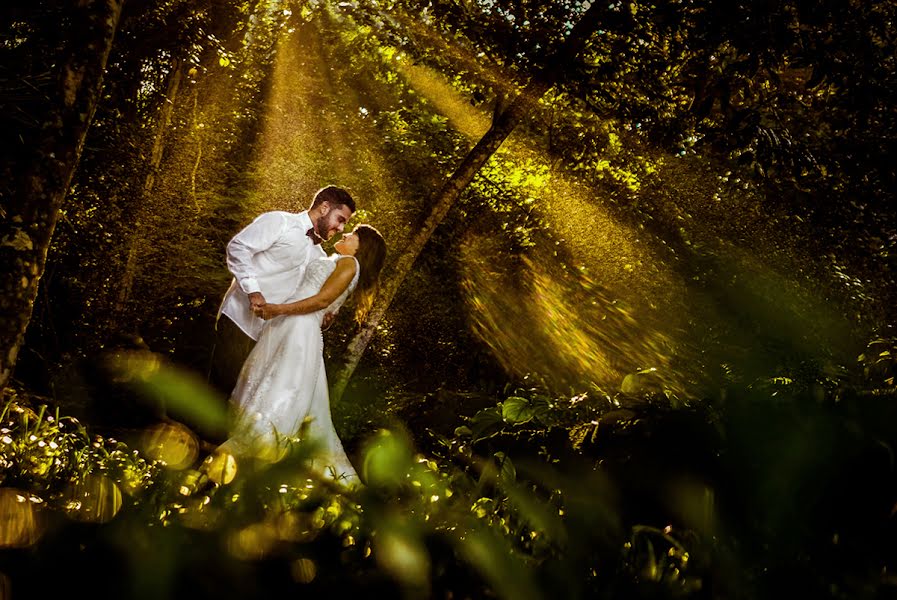 Fotograf ślubny Gabriel Lopez (lopez). Zdjęcie z 7 września 2017