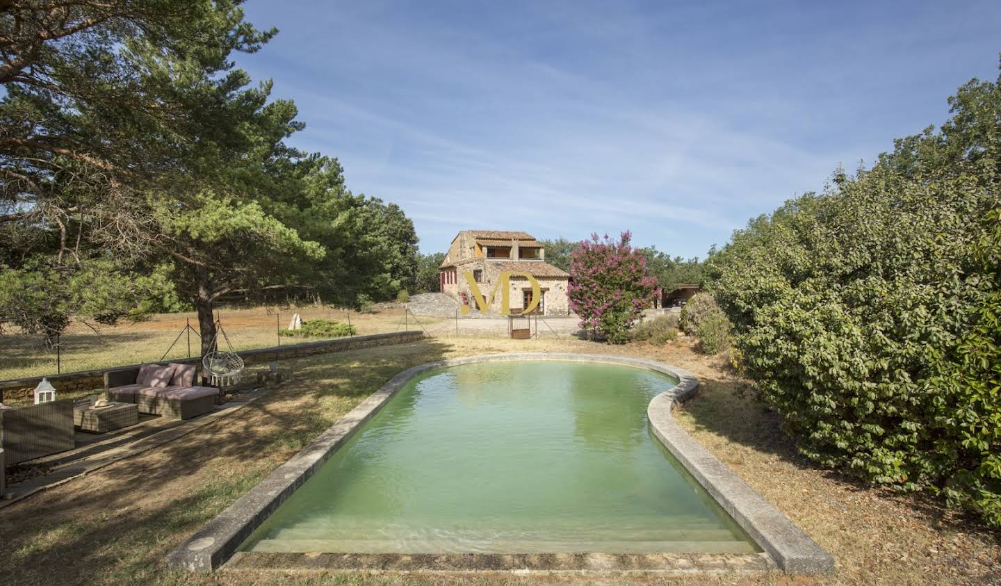 Propriété avec piscine Bonnieux