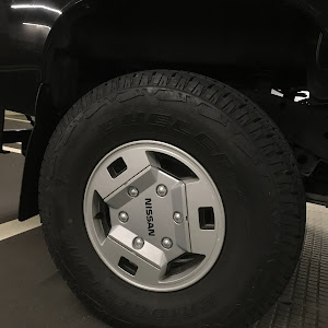 ダットサントラック 4WD