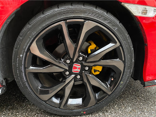 シビック Fk7のタイヤ交換 ダンロップdirezza Dz101 格安タイヤ交換 に関するカスタム メンテナンスの投稿画像 車のカスタム情報はcartune