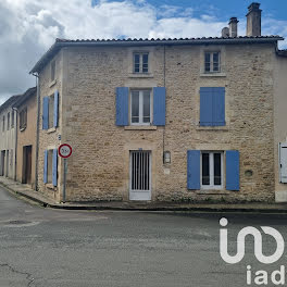 maison à La Mothe-Saint-Héray (79)