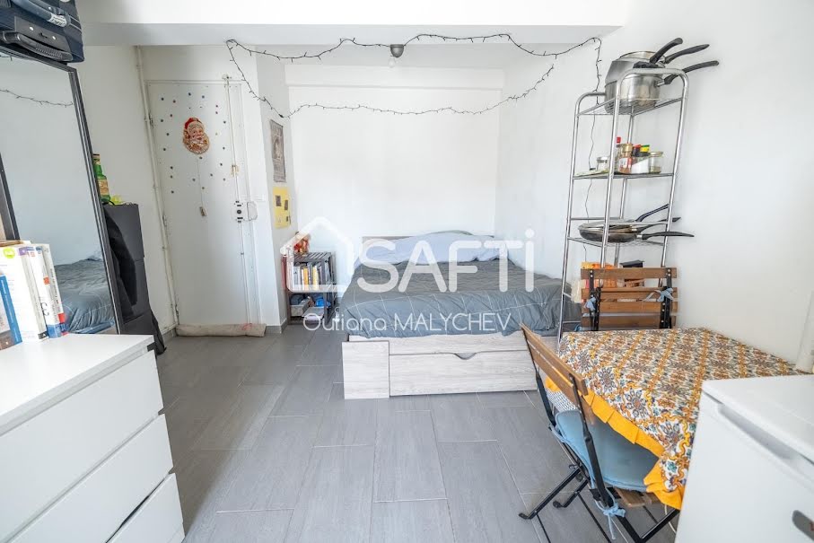 Vente appartement 1 pièce 17 m² à Paris 18ème (75018), 125 000 €