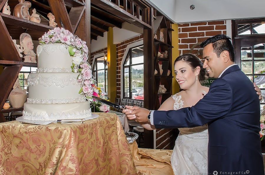 Fotógrafo de casamento Carlos Humberto Manoband (manoband7charly). Foto de 10 de junho 2020