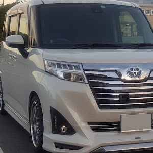 ルーミーカスタム