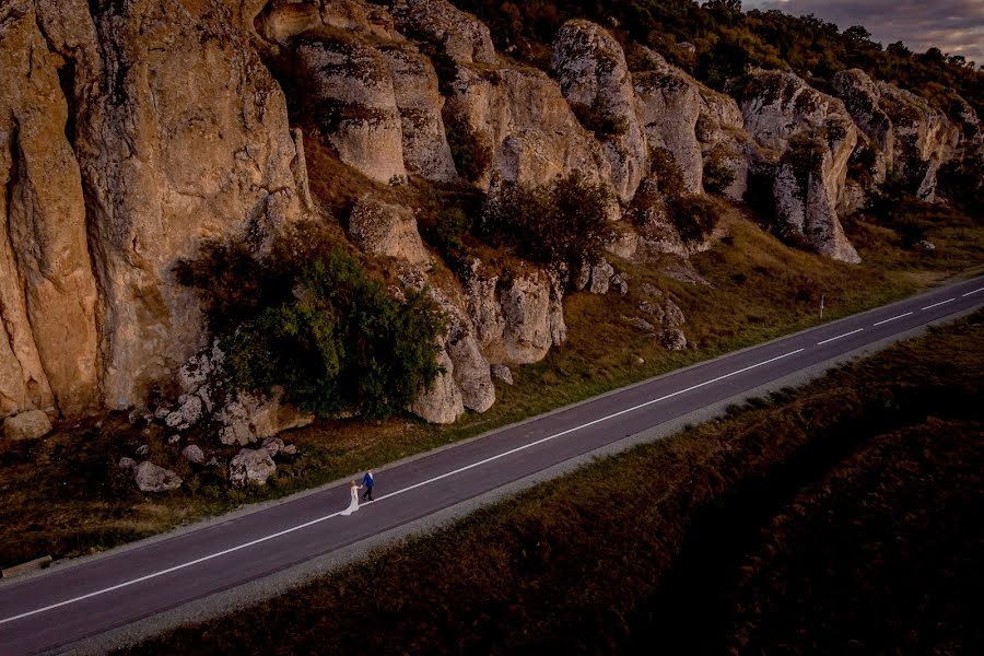 Fotógrafo de bodas Costin Tertess (costintertess). Foto del 21 de septiembre 2021