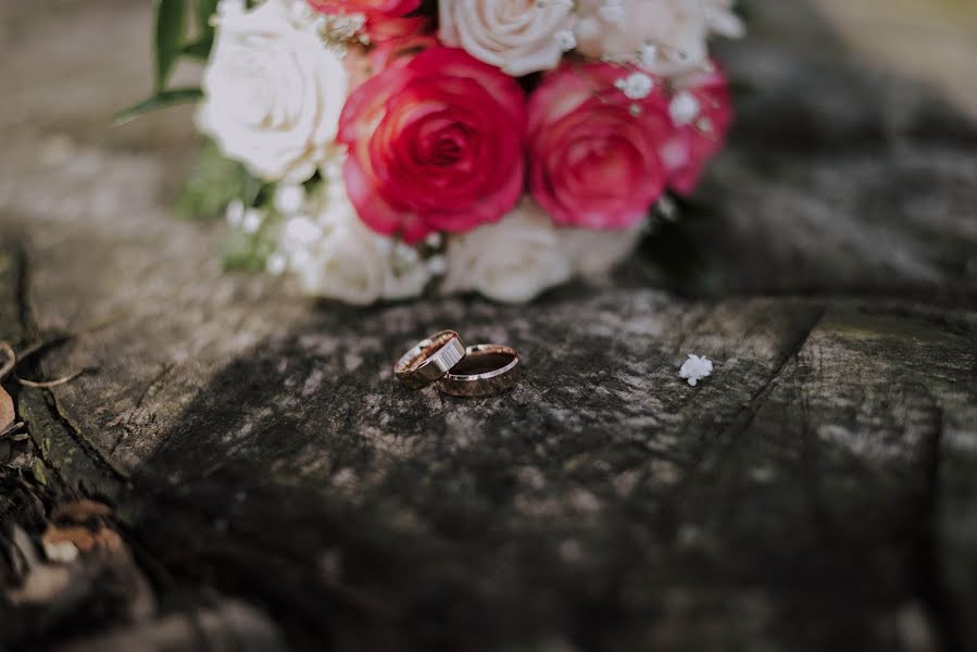 Fotógrafo de casamento Emilia Pluta (emiliaplutafoto). Foto de 3 de julho 2021