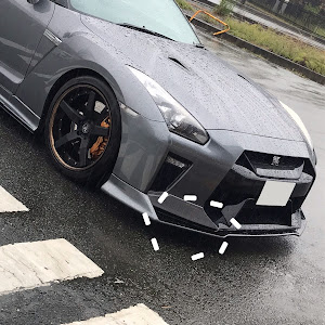 NISSAN GT-R R35