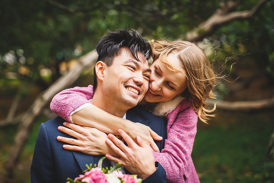 Wedding photographer Slava Semenov (ctapocta). Photo of 3 April 2013