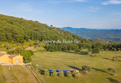 House with pool and terrace 3