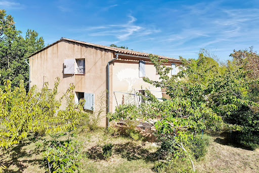 Prestige property for sale in Saignon (84400)