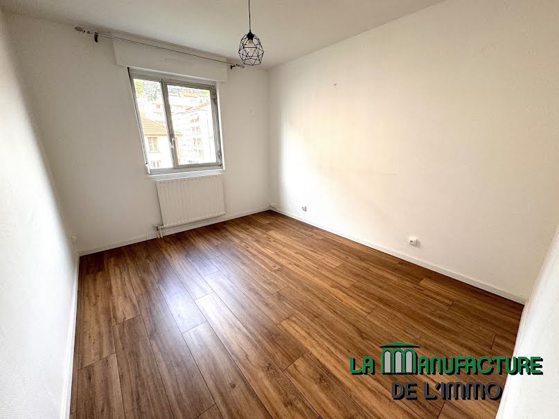 Location  appartement 2 pièces 54.34 m² à Saint-Etienne (42000), 545 €