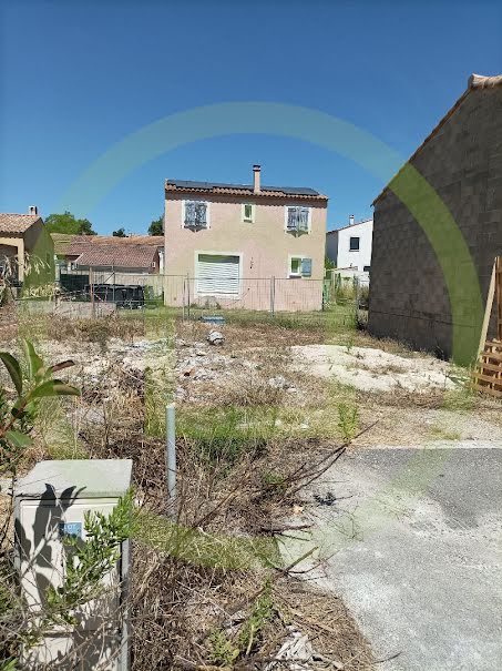 Vente terrain  149 m² à Beaucaire (30300), 82 515 €