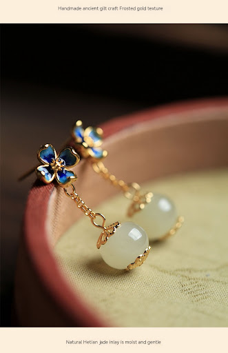 Title 5, Ladys Flower Four Leaf Clover Ear Studs, a sty...