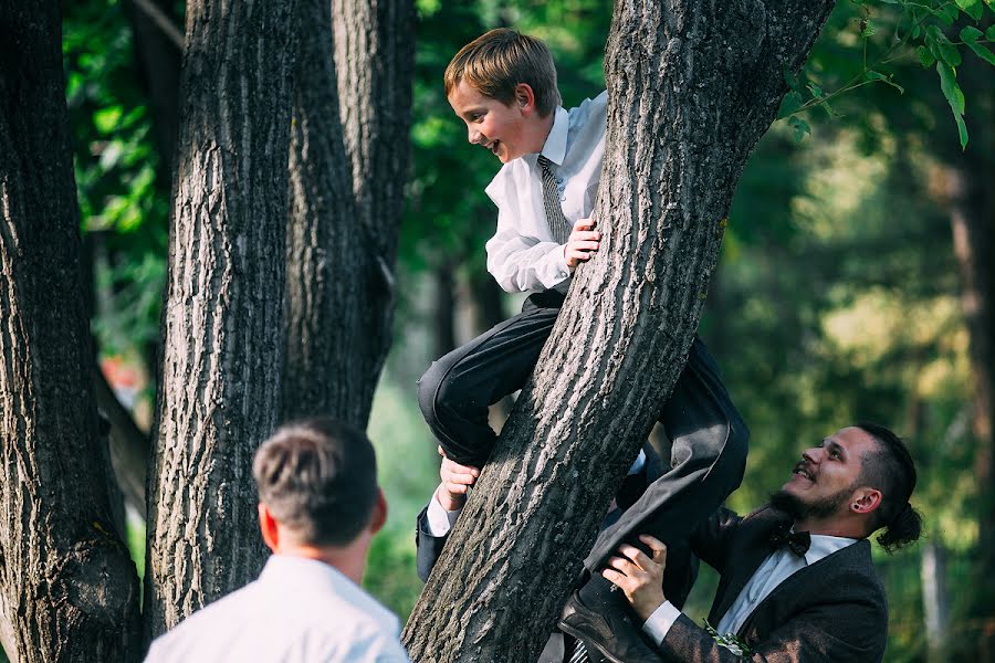 Wedding photographer Evgeniy Bekarev (bekarev). Photo of 28 December 2015