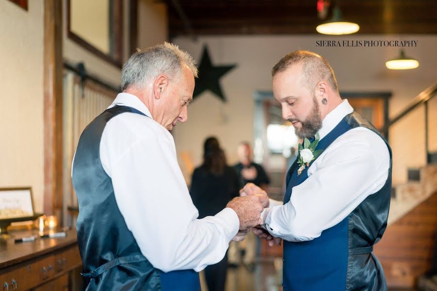 Fotografo di matrimoni Sierra Ellis (sierraellis). Foto del 9 settembre 2019