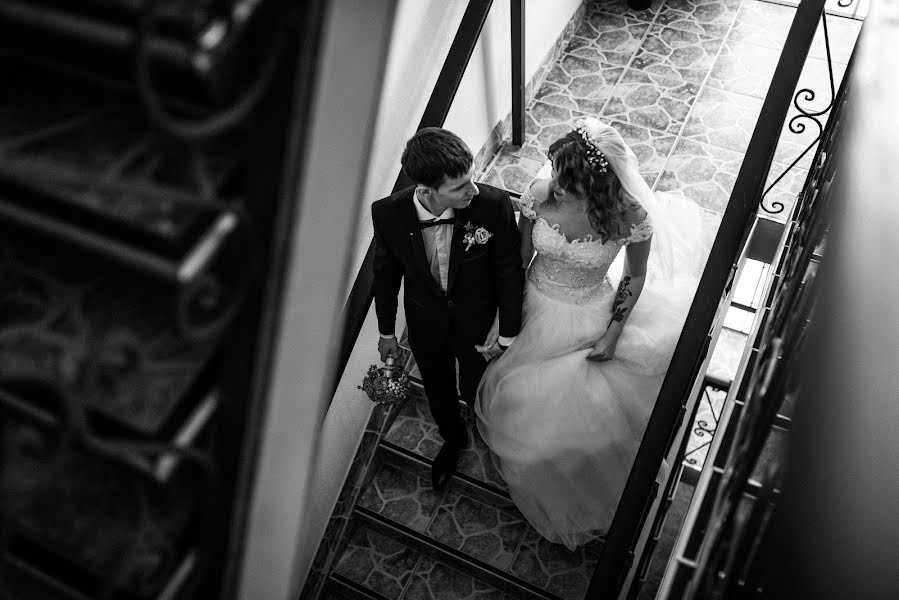 Fotografo di matrimoni Roman Zhdanov (roomaaz). Foto del 7 febbraio 2018