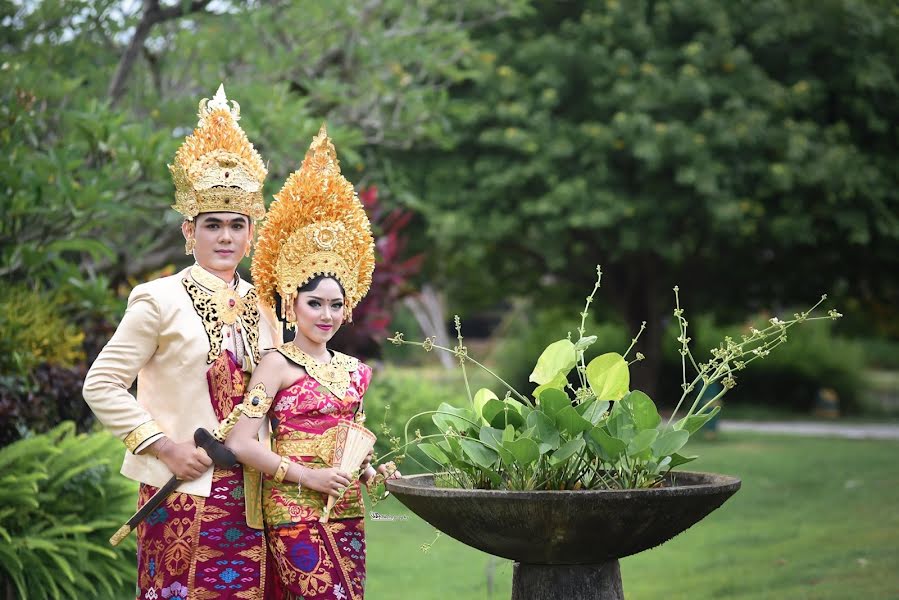 Wedding photographer Juni Astawa (astawa). Photo of 21 June 2020