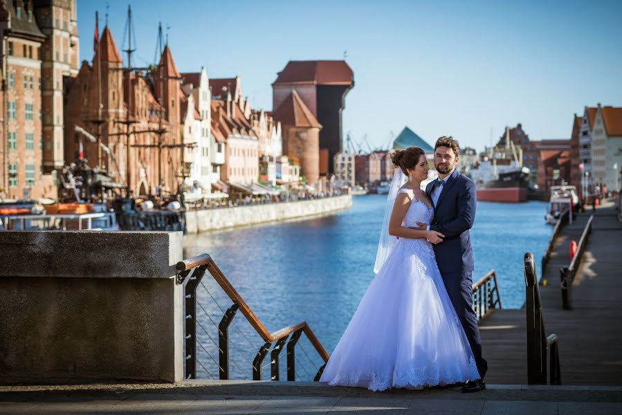 Bryllupsfotograf Maciej Kurczalski (lovestories). Bilde av 1 januar 2018